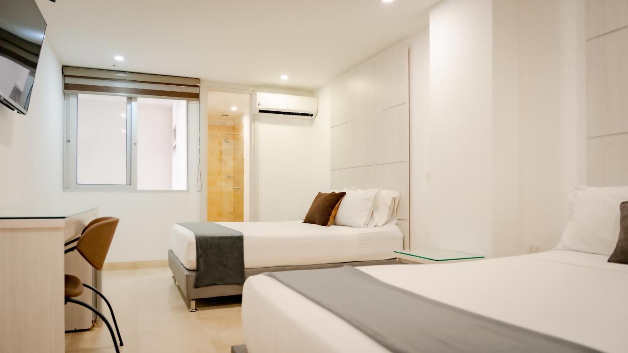 Hotel Madeiro Медельїн Екстер'єр фото