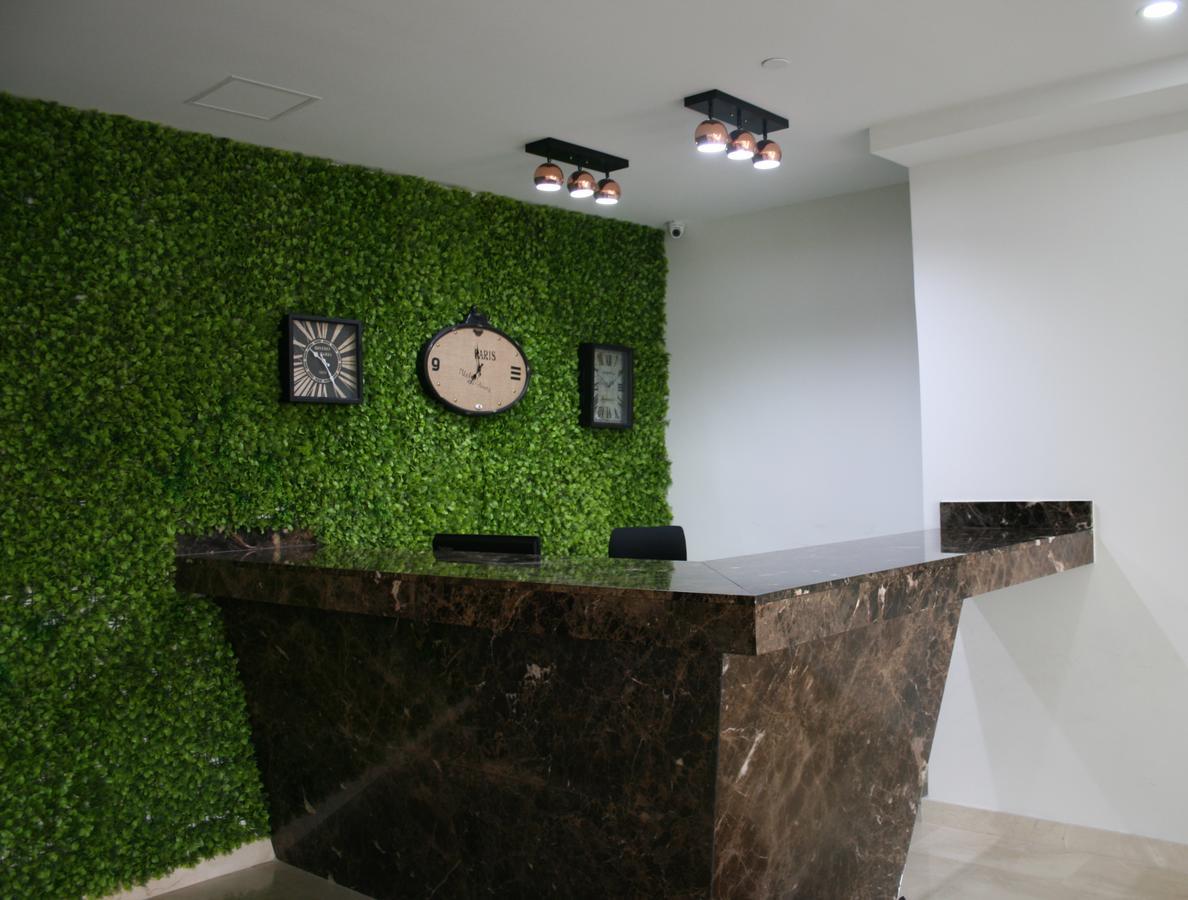 Hotel Madeiro Медельїн Екстер'єр фото